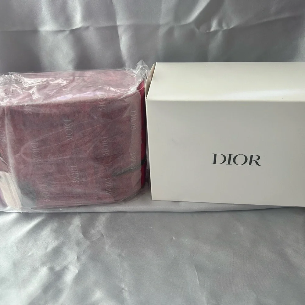 Dior Beauty Miss Dior vanity pouch case - Picture 3 of 5